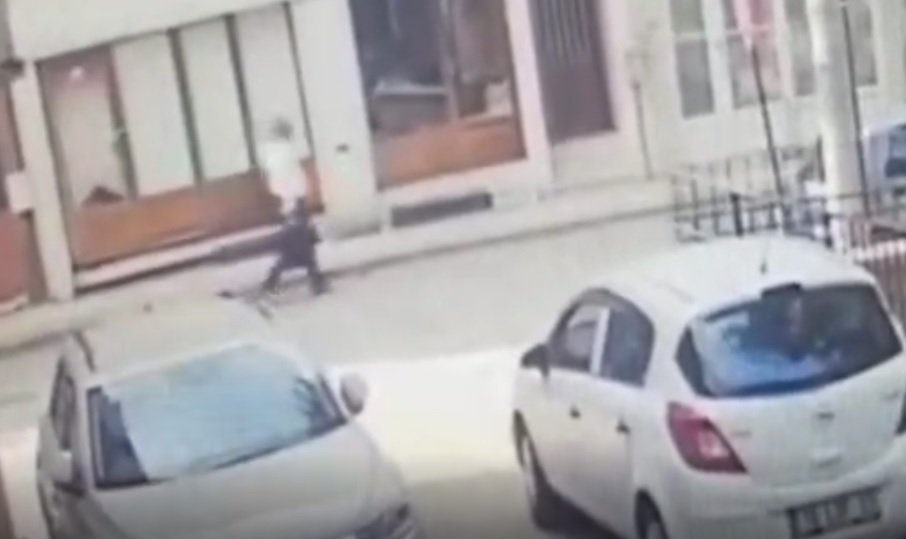 Cezaevinden izinli çıkarak Bursa’da 10 evi soyan zanlı yakalandı