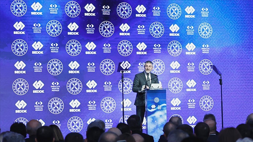 Bakan Nebati: Krediye erişim imkanı olan ve teminat eksikliği bulunmayan firmalar KGF desteğinden faydalanmayacak