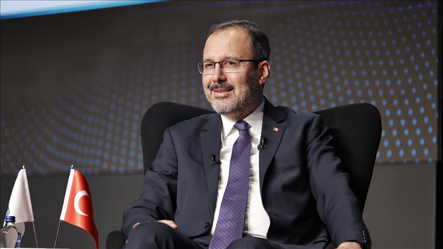 Bakan Kasapoğlu: Türkiye’de her bir branşta ilginin karşılığını bulacak mükemmel bir alt yapı var