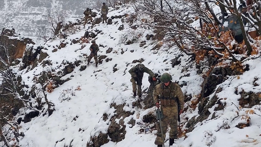 Mehmetçik zor şartlarda terörle mücadeleyi sürdürüyor