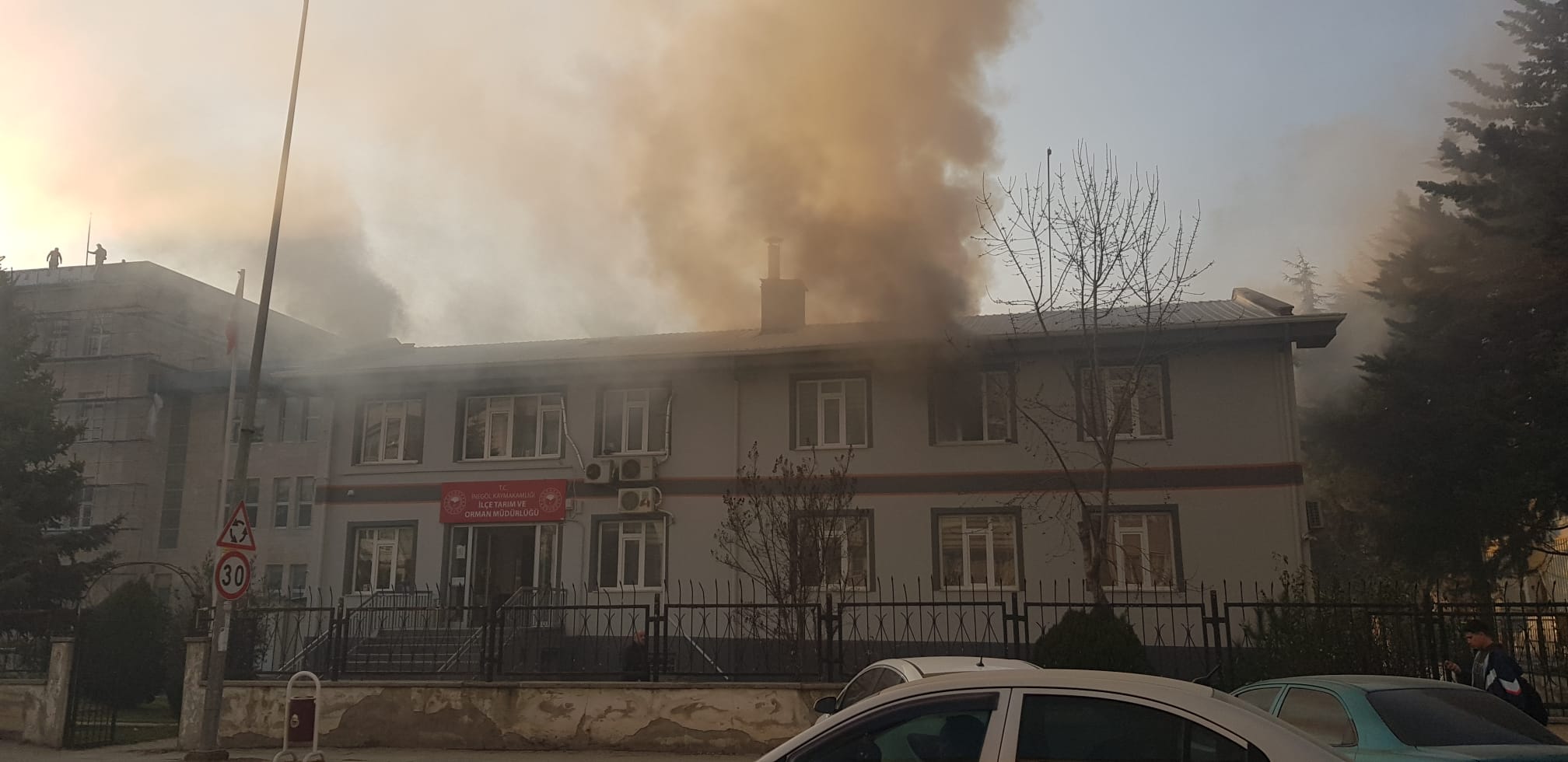 İlçe Tarım binasında yangın