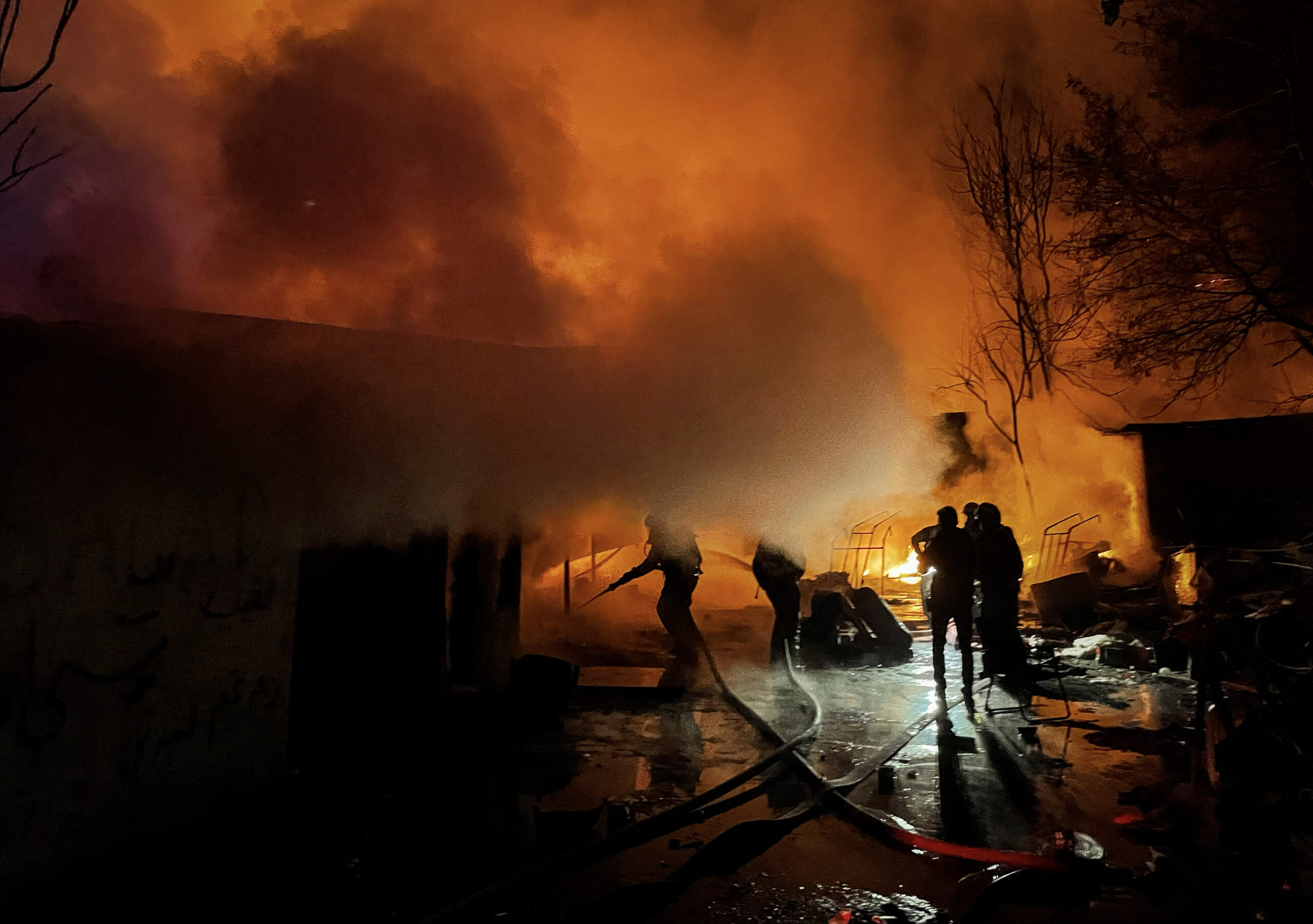Bursa’da geri dönüşüm tesisinde yangın
