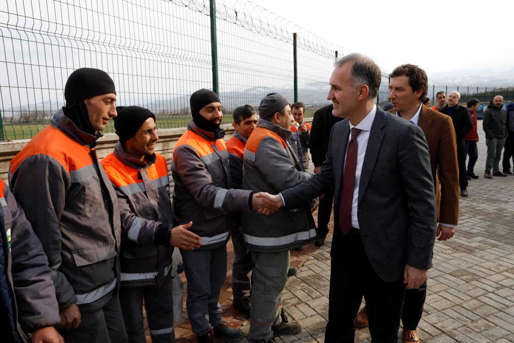 “Gelecek nesillere daha temiz bir İnegöl bırakmak için çalışıyoruz”