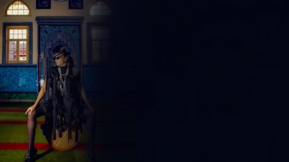 Tepkilerden sonra fotoğrafı kaldırdı ama…