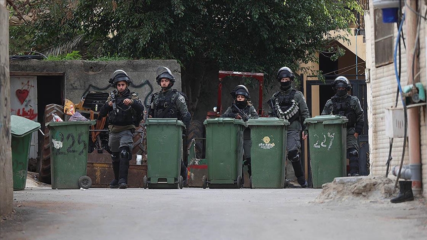 İsrail askerleri Batı Şeria’da Filistinli bir çocuğu öldürdü