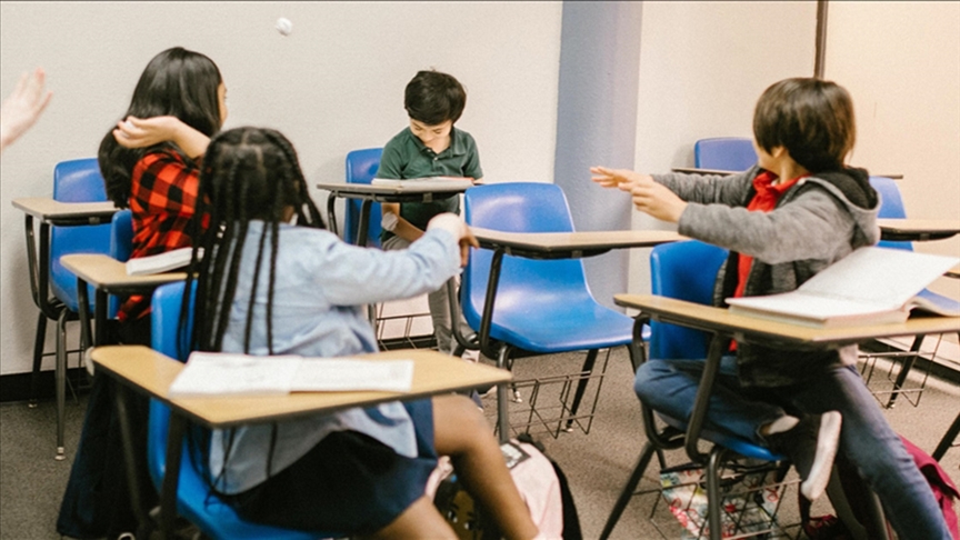 Zorbalığa uğrayan çocuk ve gençlerin okul başarısı olumsuz etkileniyor