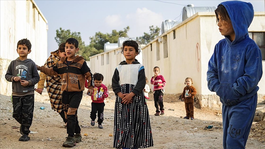 Afrin’de 40 briket ev daha savaş mağduru ailelere teslim edildi