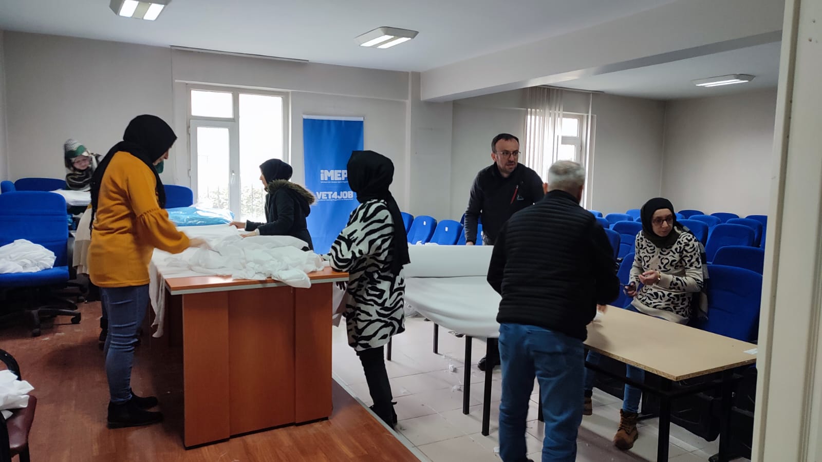 Deprem bölgesi için kefen hazırlıyorlar