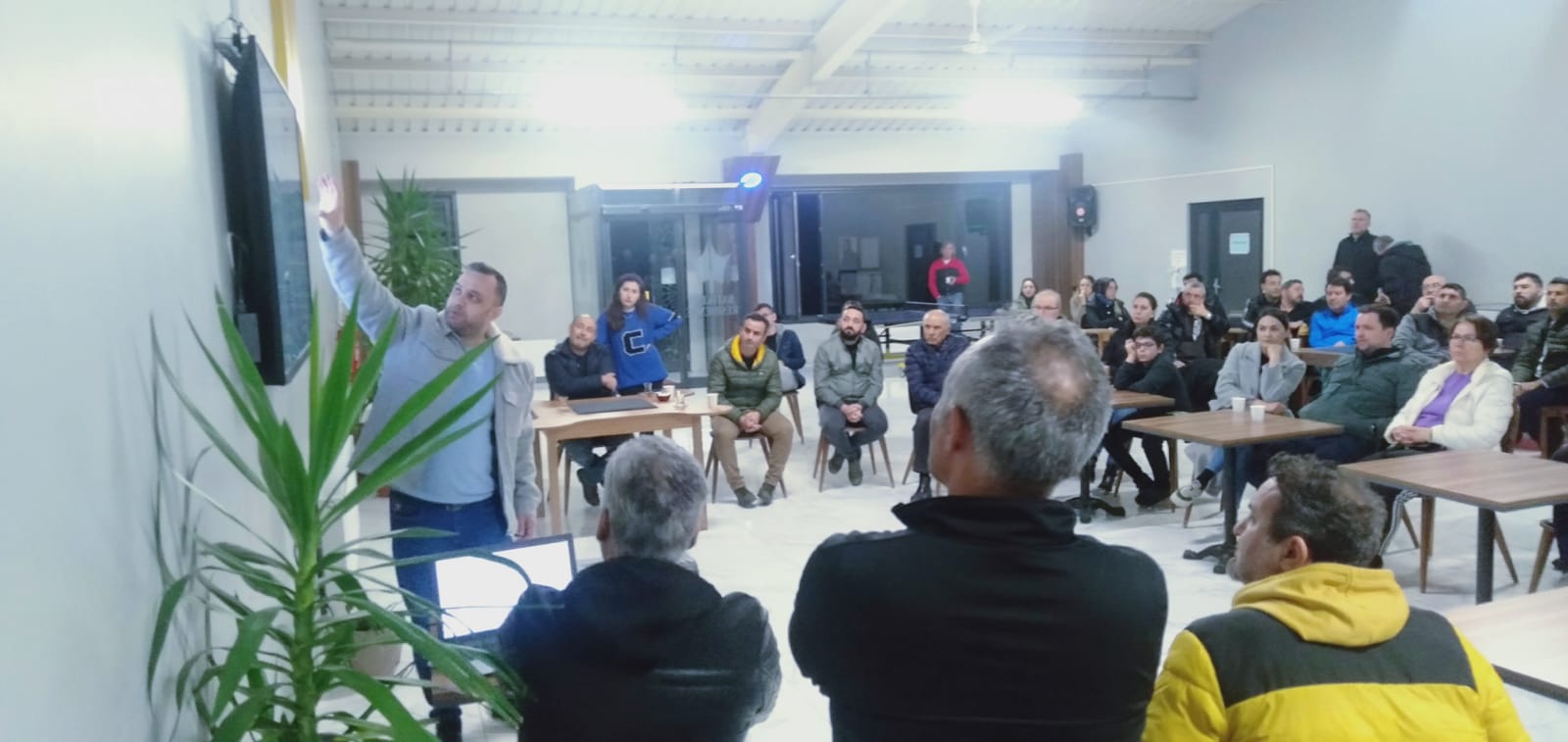 ‘Deprem’ toplantısında bir araya geldiler