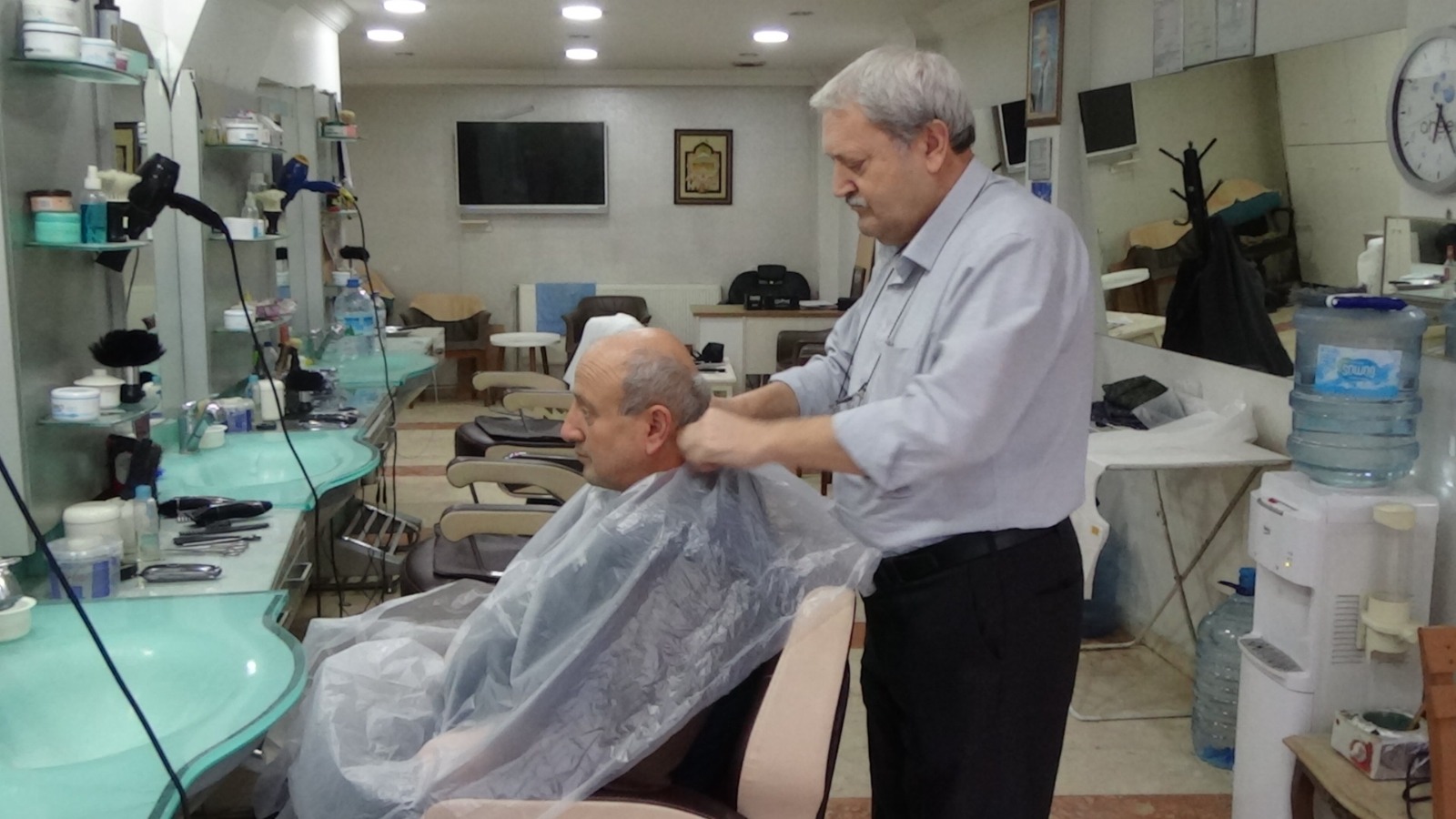 Berber fiyatları ile ilgili konuşan Oda Başkanı Güven; ‘Bize kızan vatandaşlarımız olacak, onlar da haklı’