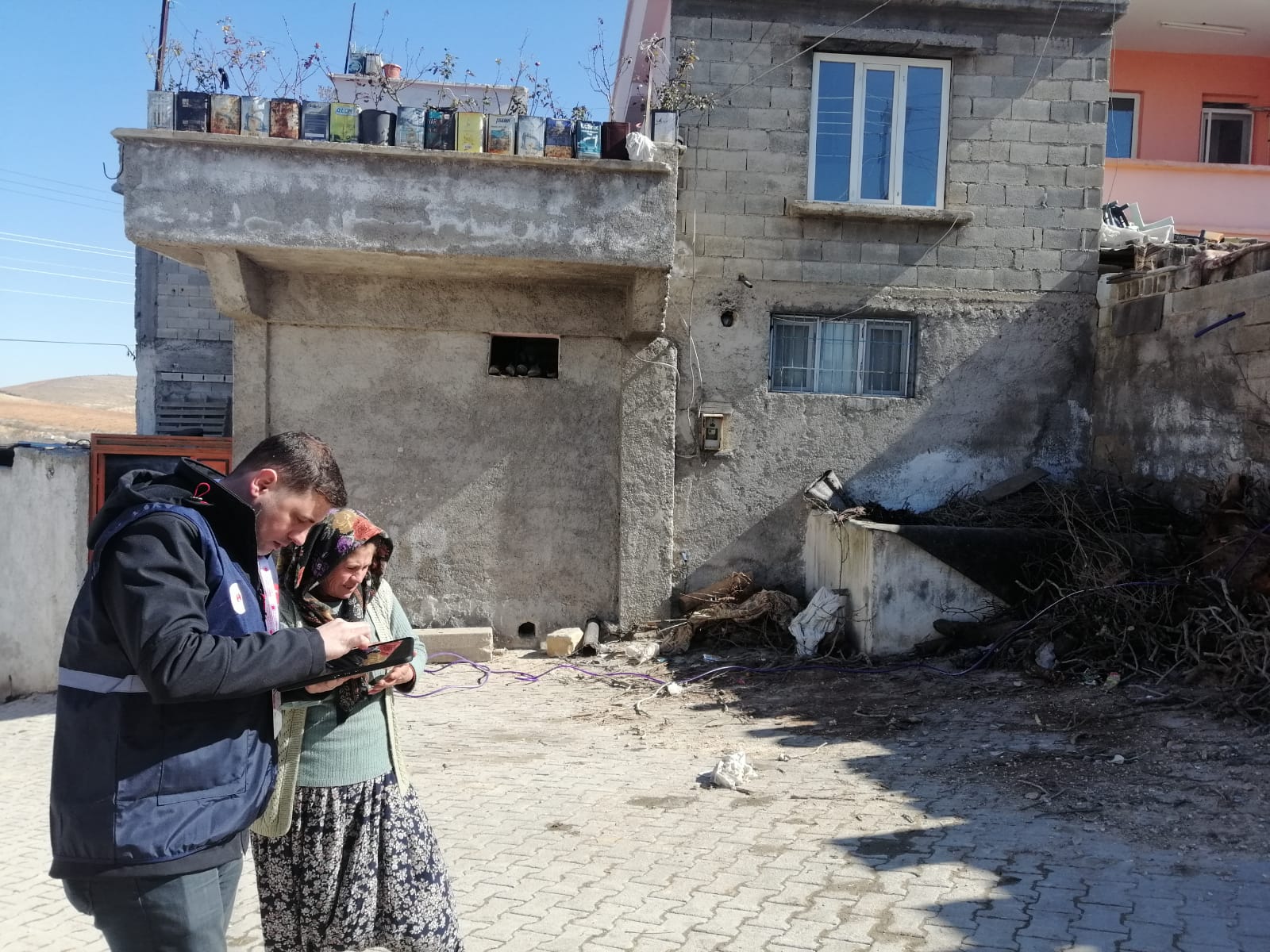 İnegöl Belediyesi mühendisleri hasar tespit çalışmalarına katıldı