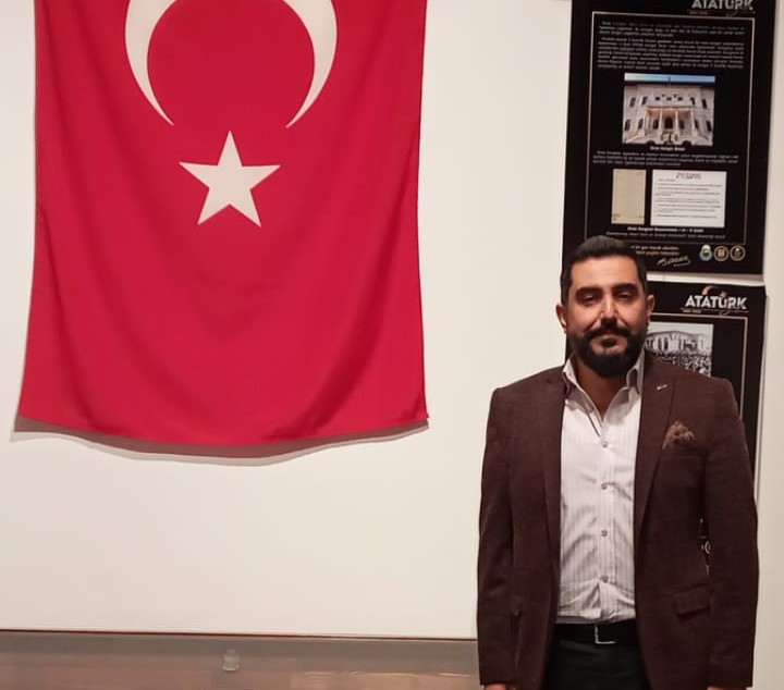 TÜM DÜNYA DEPREM BÖLGESİNDE SATRANÇ OYNUYOR