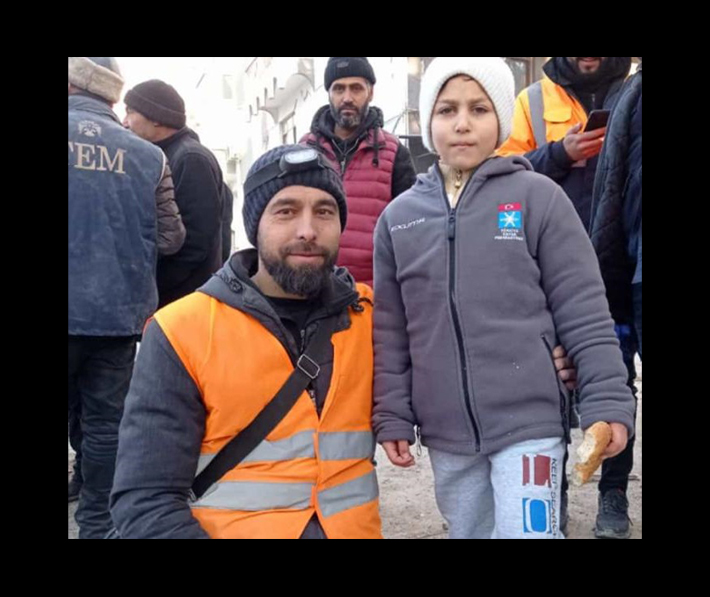 Kendisini göçük altından kurtaran İnegöllü isime sürpriz yaptı