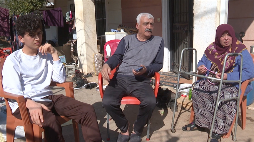 Kalorifer peteğinin üstüne düşen duvar, Taşhan ailesini hayata bağladı