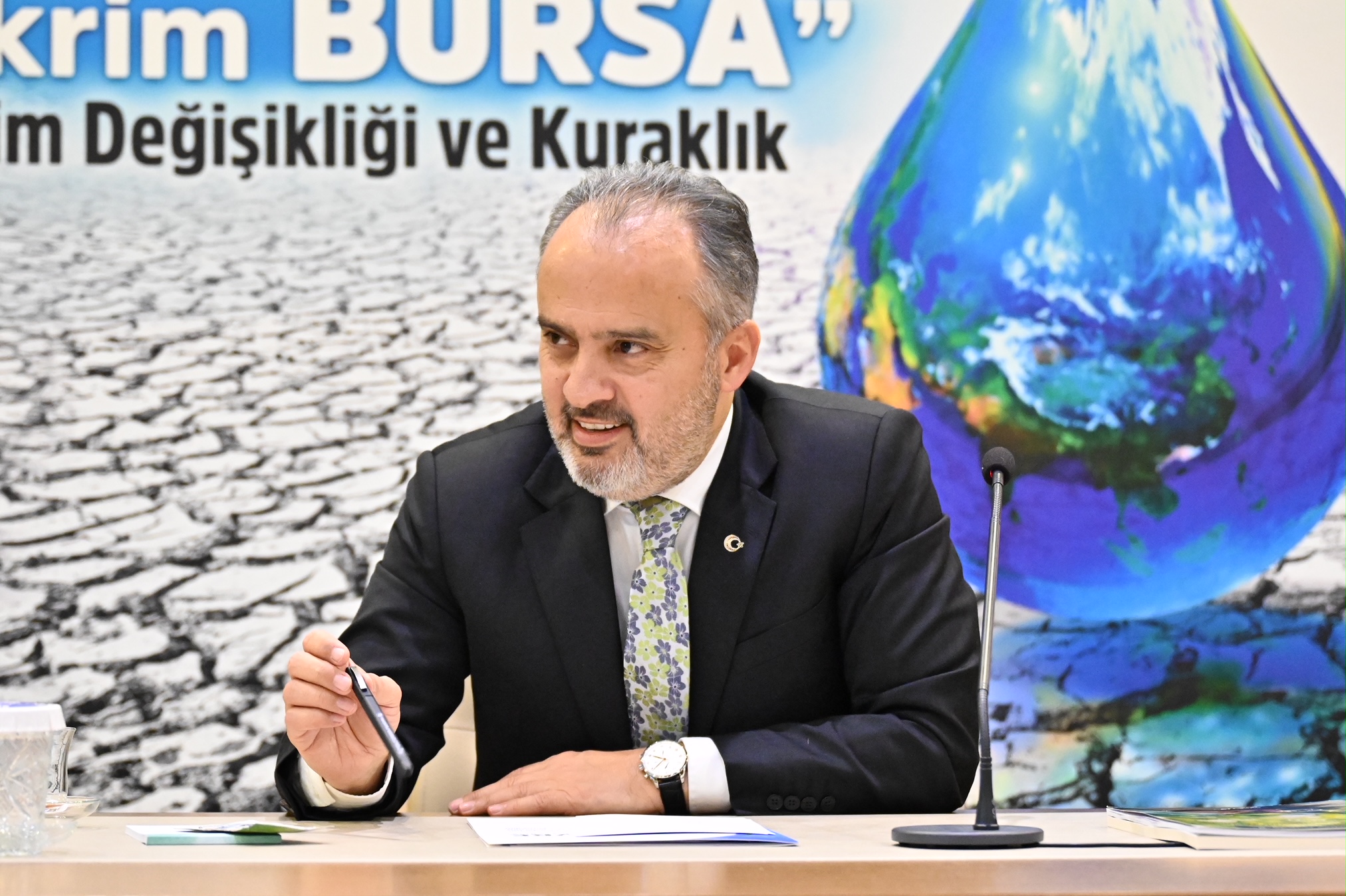 Fikirler yarışıyor, Bursa kazanıyor