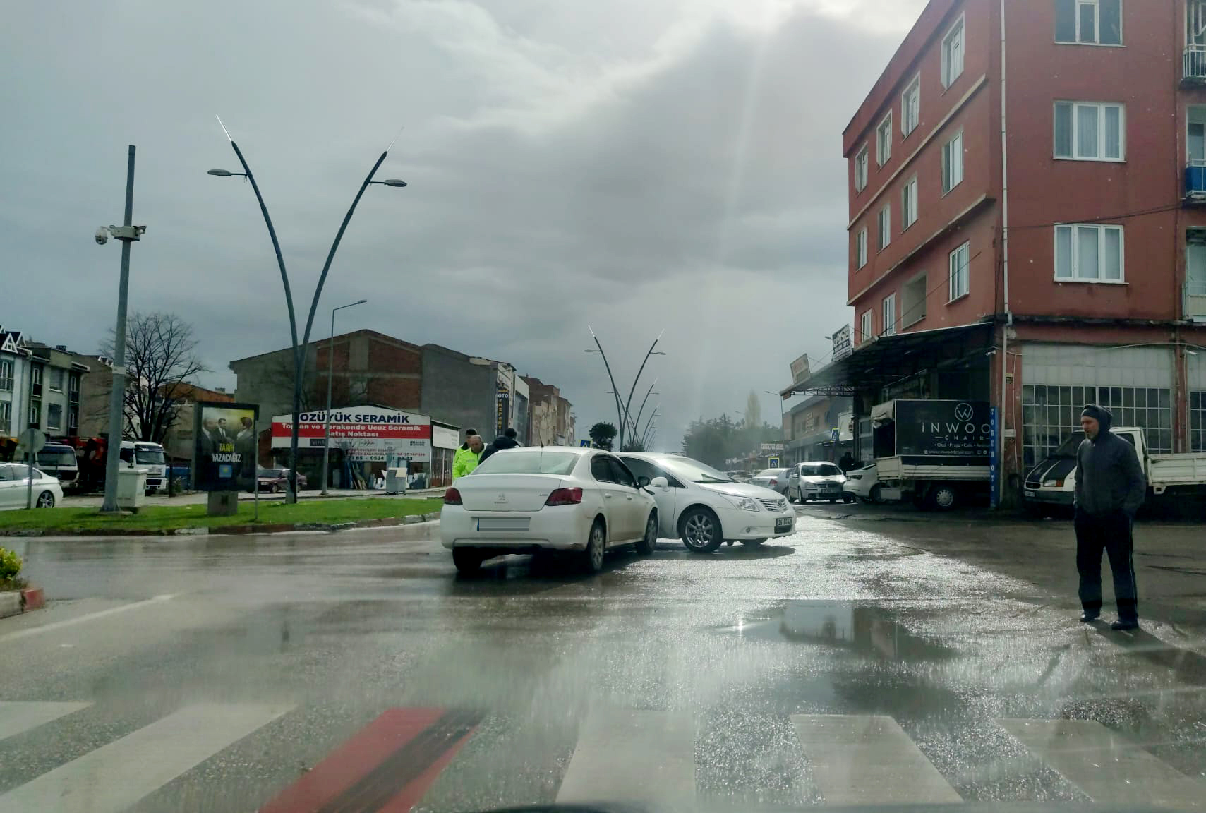 Herkesin işi acele olunca, kaza kaçınılmaz oldu
