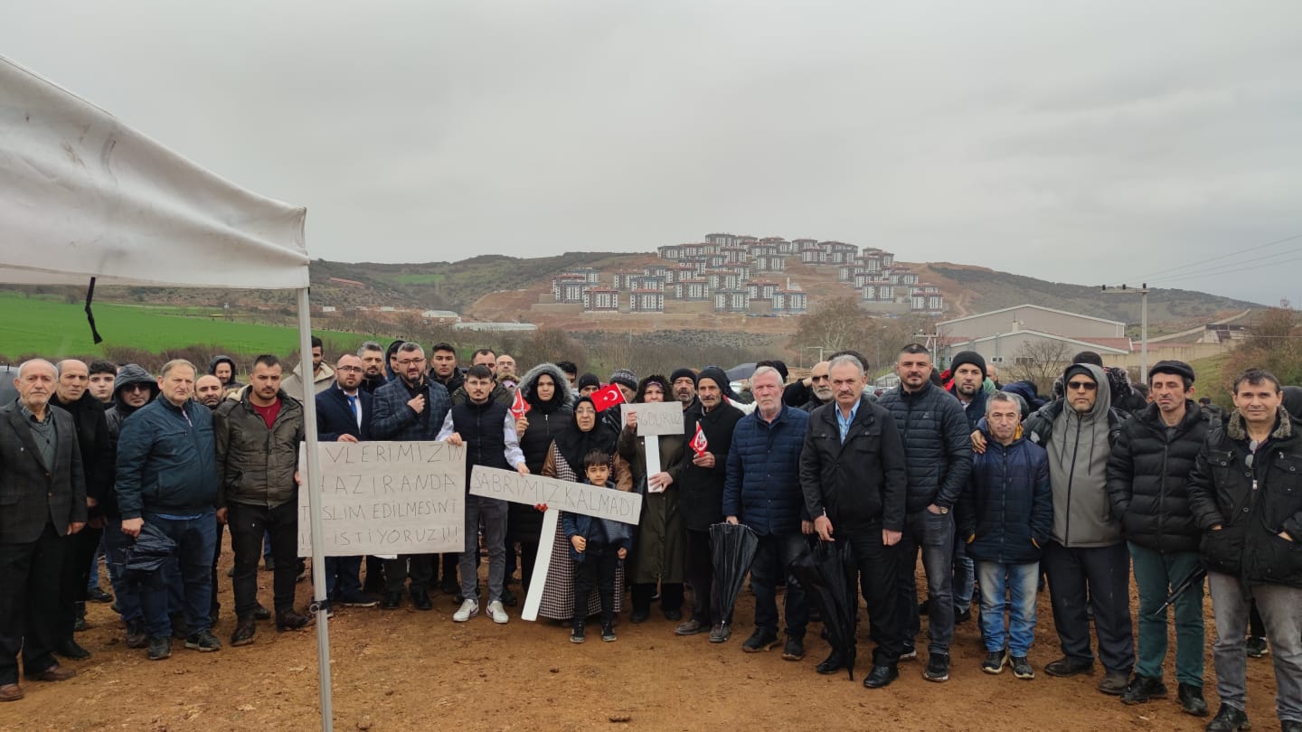 TOKi 3. ETAP iÇiN AÇIKLAMA YAPMALI ‘Ev sahibim beni yaka paça sokağa attı’