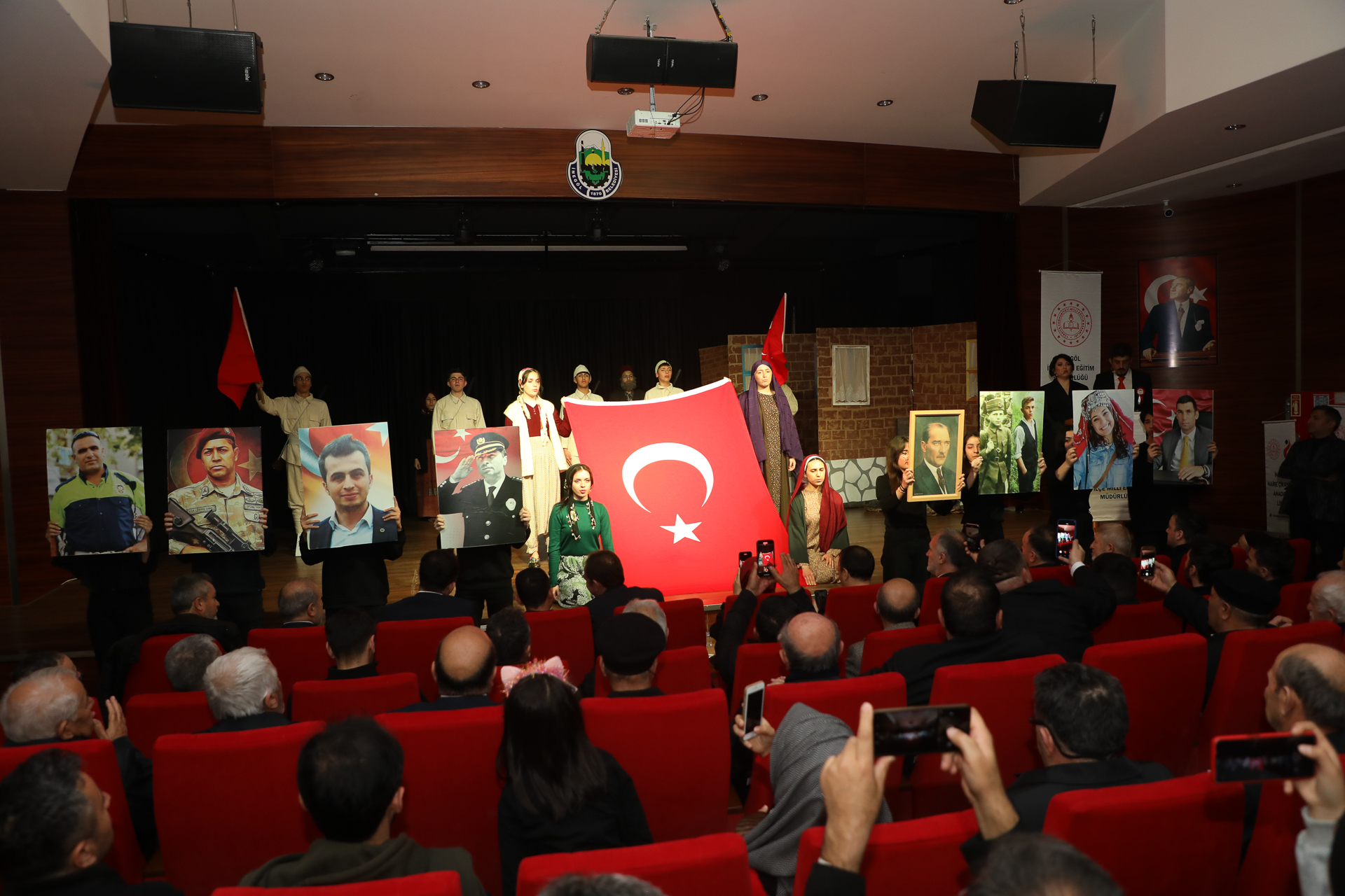 Çanakkale Zaferi’nin 108. Yılında  şehitlerimiz törenlerle anıldı