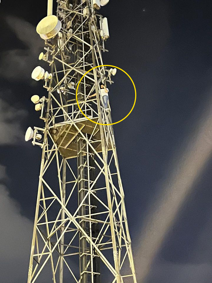 Çocuğunu göremeyen kişi canına kıymak istedi