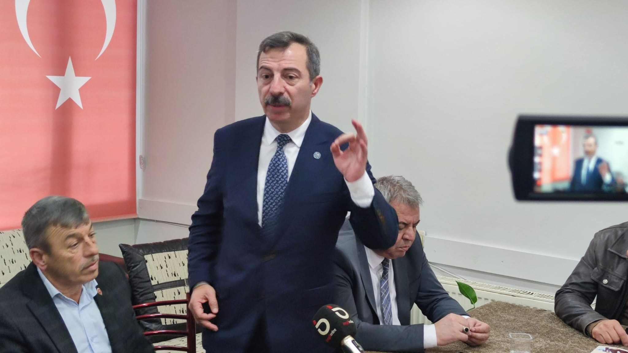 İYİ PARTİLİ 10 MİLLETVEKİLİ ADAYI İNEGÖL’DE SAHAYA İNDİ