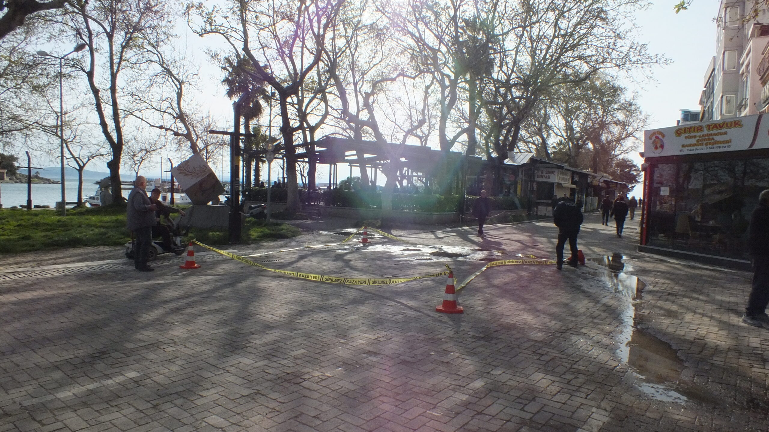 Silahla yaralanan kişi hastaneye kaldırıldı