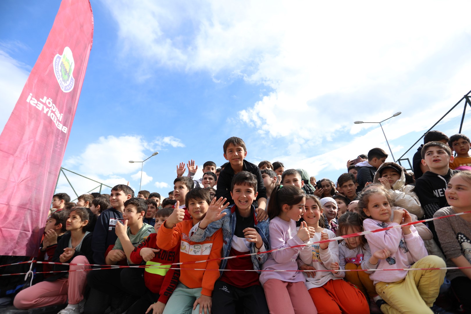 Ramazanda mahalleler şenleniyor