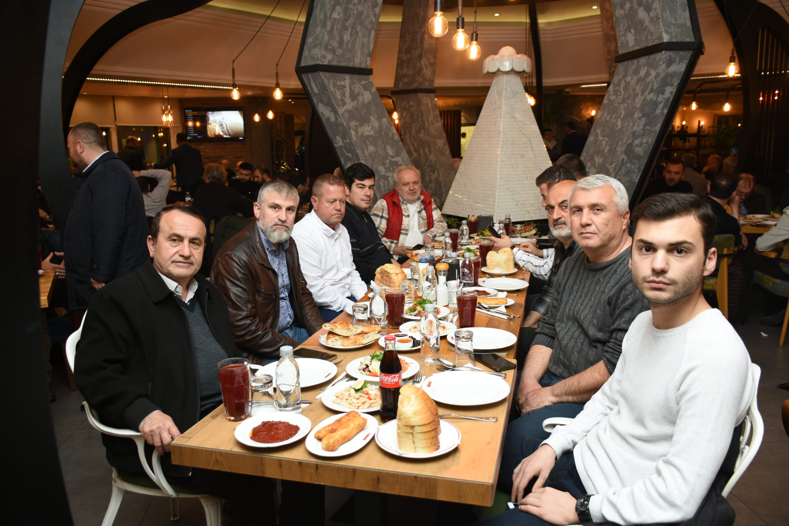 Servisçiler iftarda buluştu