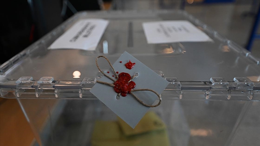 Sınır kapılarında oy verme işlemi başladı