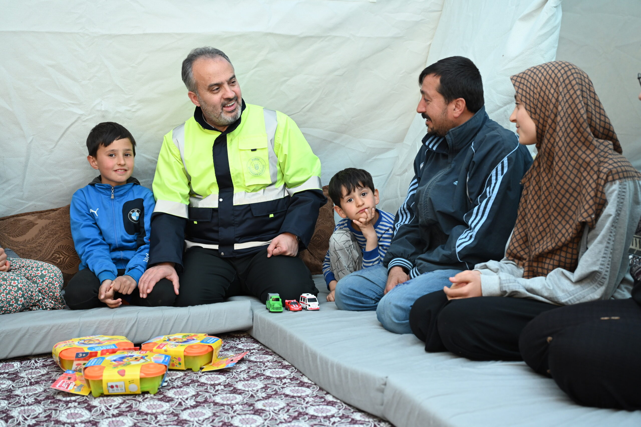 Büyükşehir’in Hatay mesaisi sürüyor