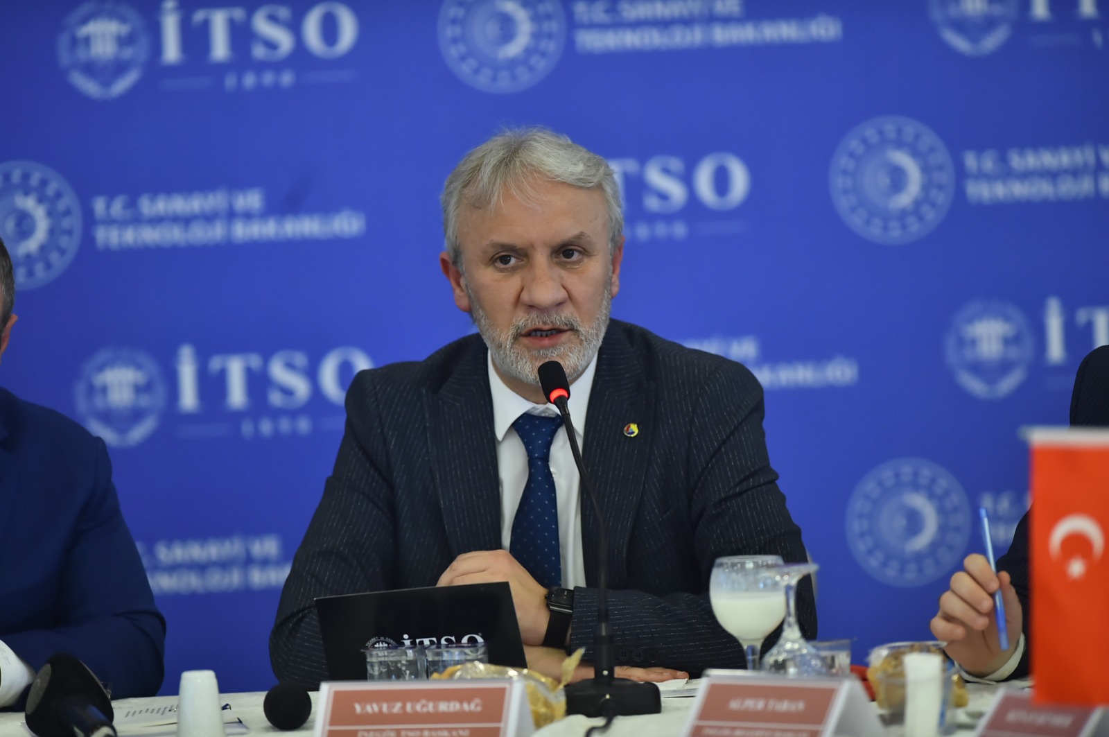 “IRAK’IN DOLAR KARARI ULUSLARARASI TİCARETİ ETKİLEMİYOR”