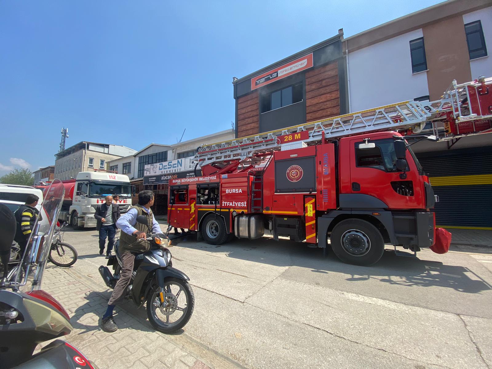 Koltuk imalat işletmesinde yangın