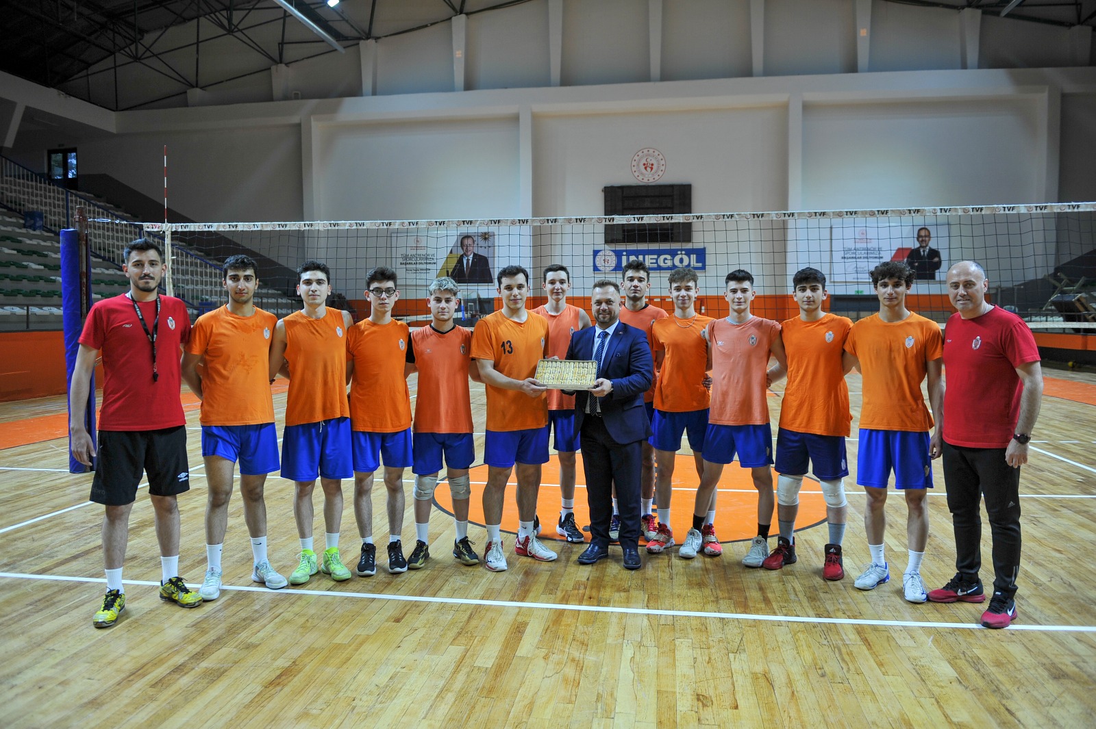 KOCAAĞA’DAN ŞAMPİYONLARA MORAL ZİYARETİ