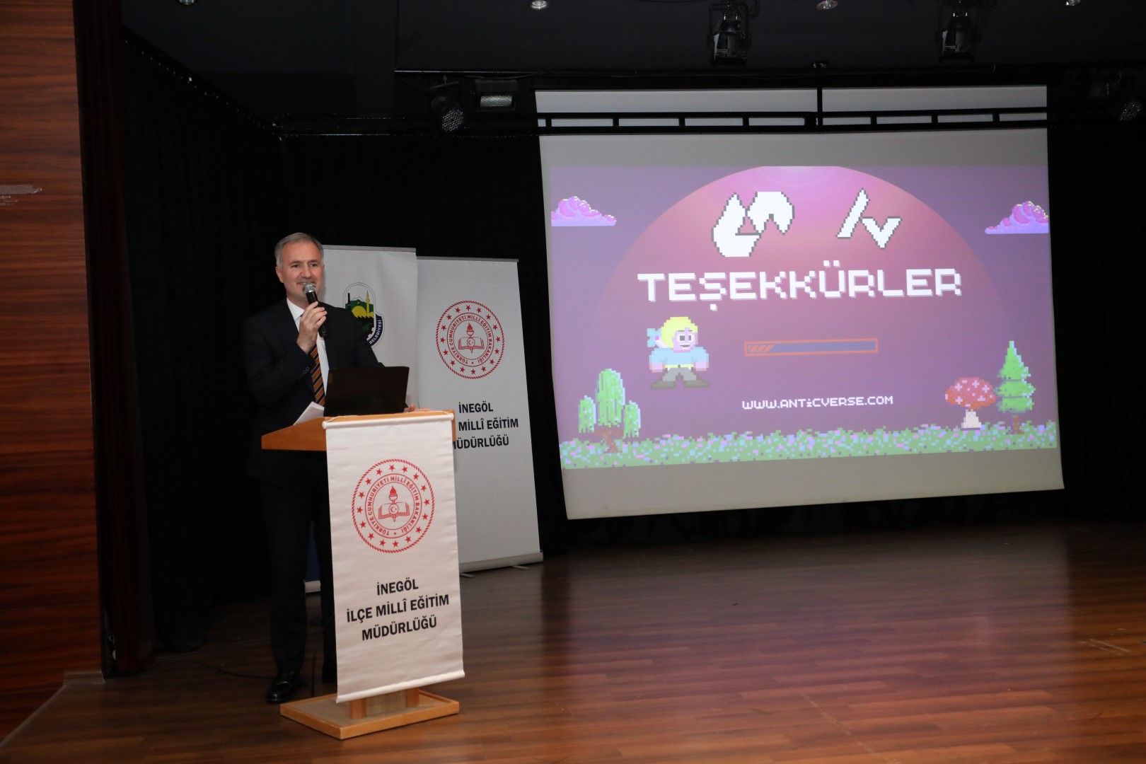 “GAYRET EDEN BAŞARACAK”