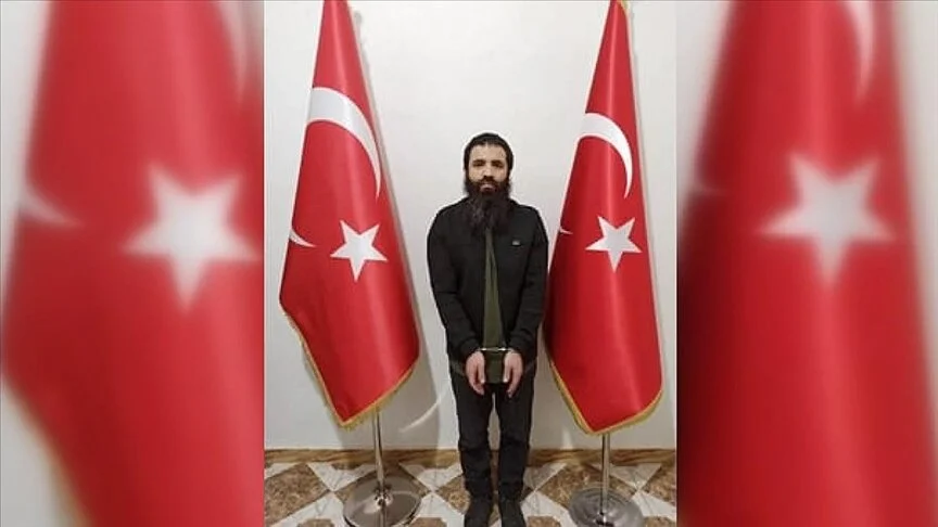 MİT kırmızı kategoride aranan DEAŞ’ın eski sözde Türkiye valisi Şahap Variş’i Suriye’de yakaladı
