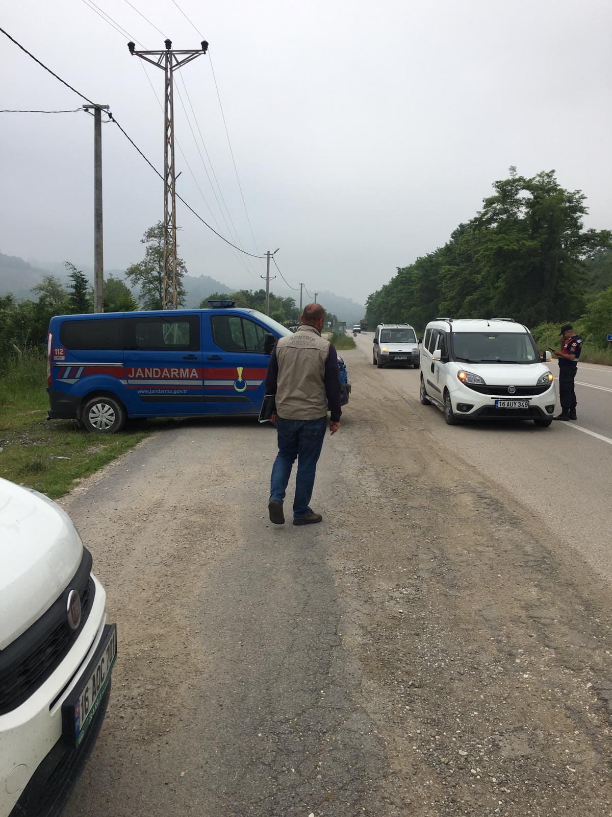 İnegöl’de jandarma yolları tuttu