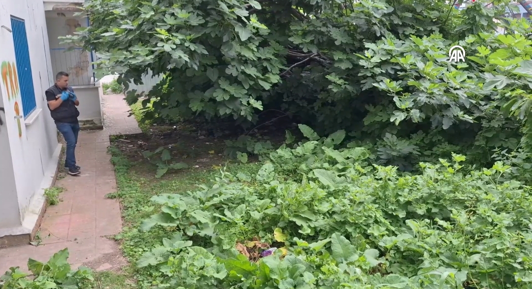 Bıçaklı kavgada 2 kişi yaralandı