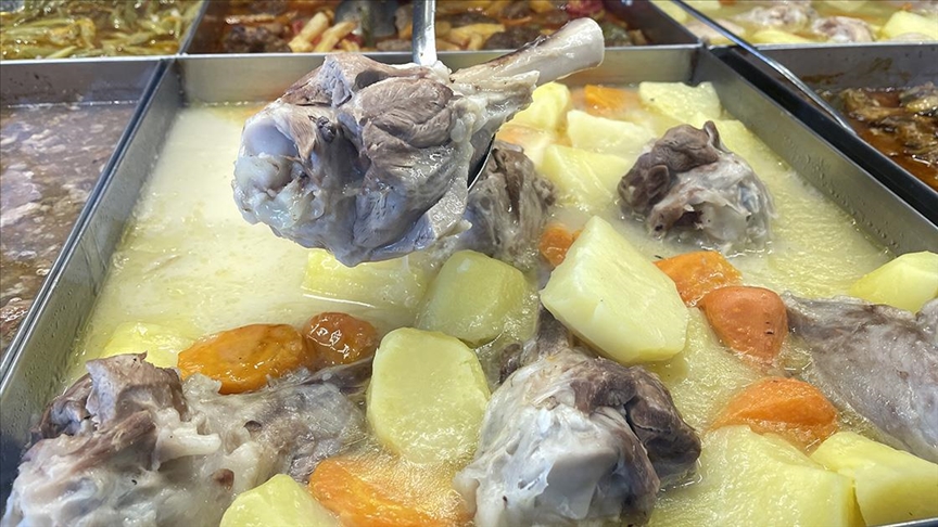 Kurban Bayramı’nda et ve tatlıya gerektiğinde “hayır” denmeli