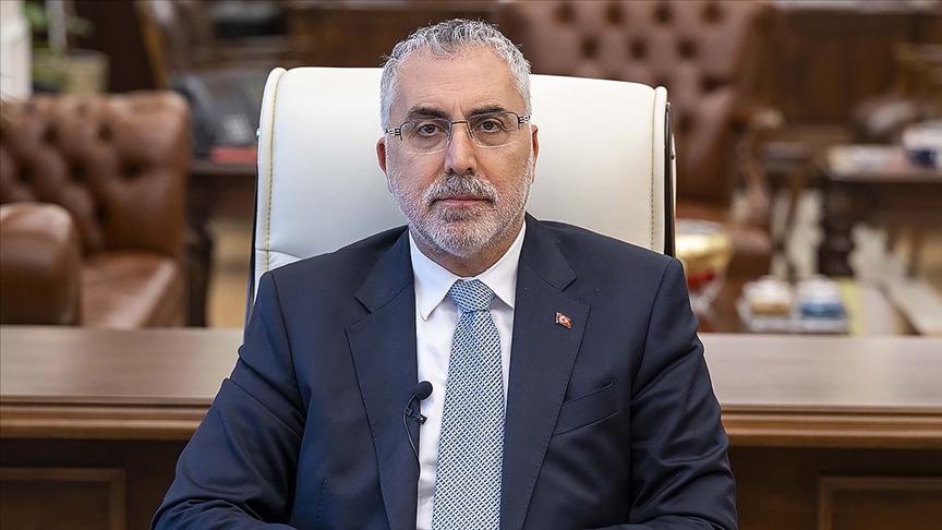 Çalışma ve Sosyal Güvenlik Bakanı Işıkhan: Torba yasa teklifinde en düşük memur maaşı 22 bin lira olacak