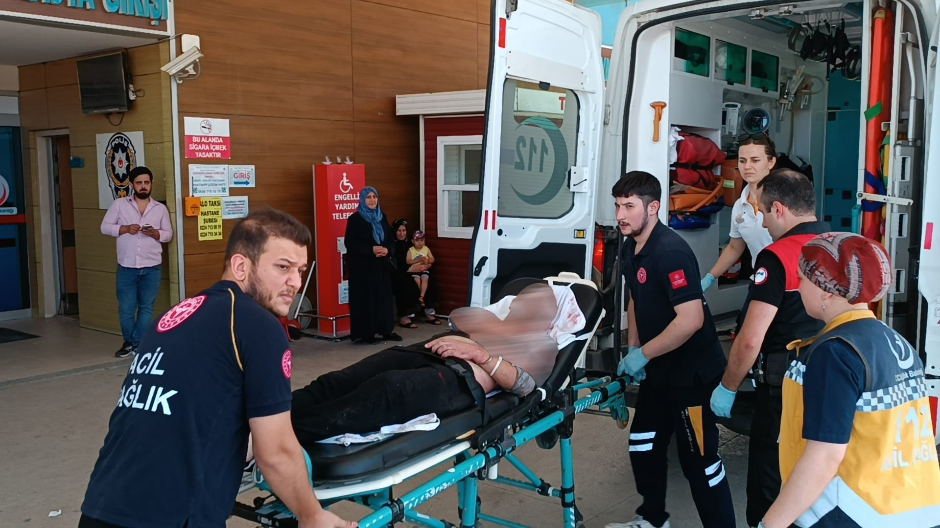 Kendine zarar veren şahıs tedavi altına alındı