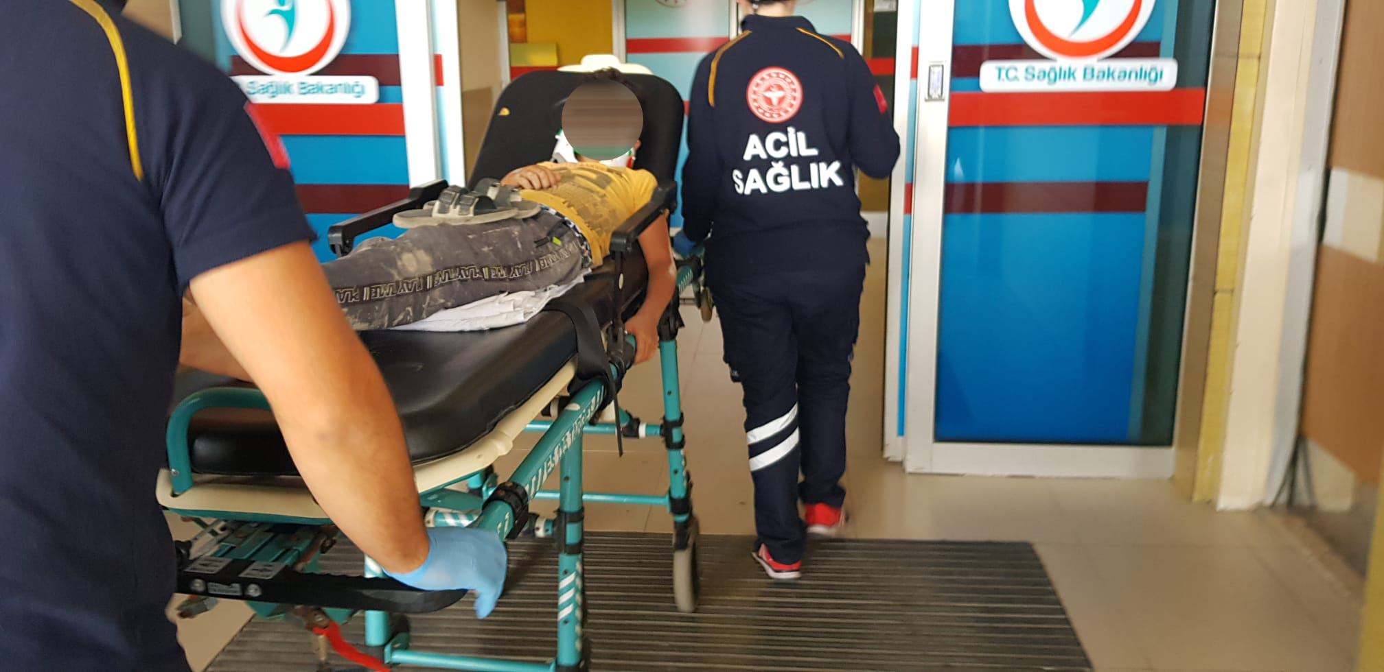 Acılar içinde acile getirildi