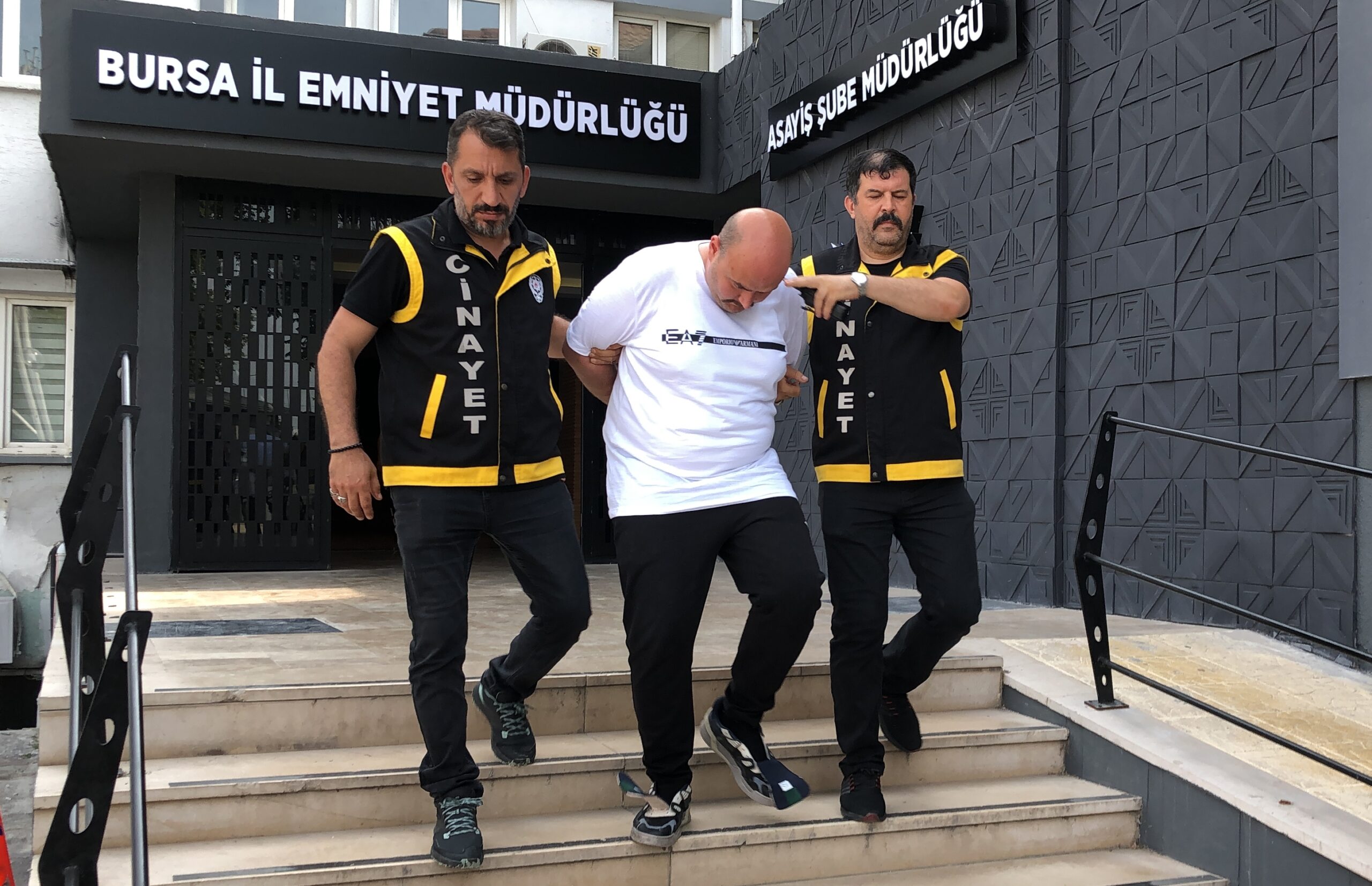 Patronunu öldürdüğü iddiasıyla gözaltına alınan zanlı tutuklandı