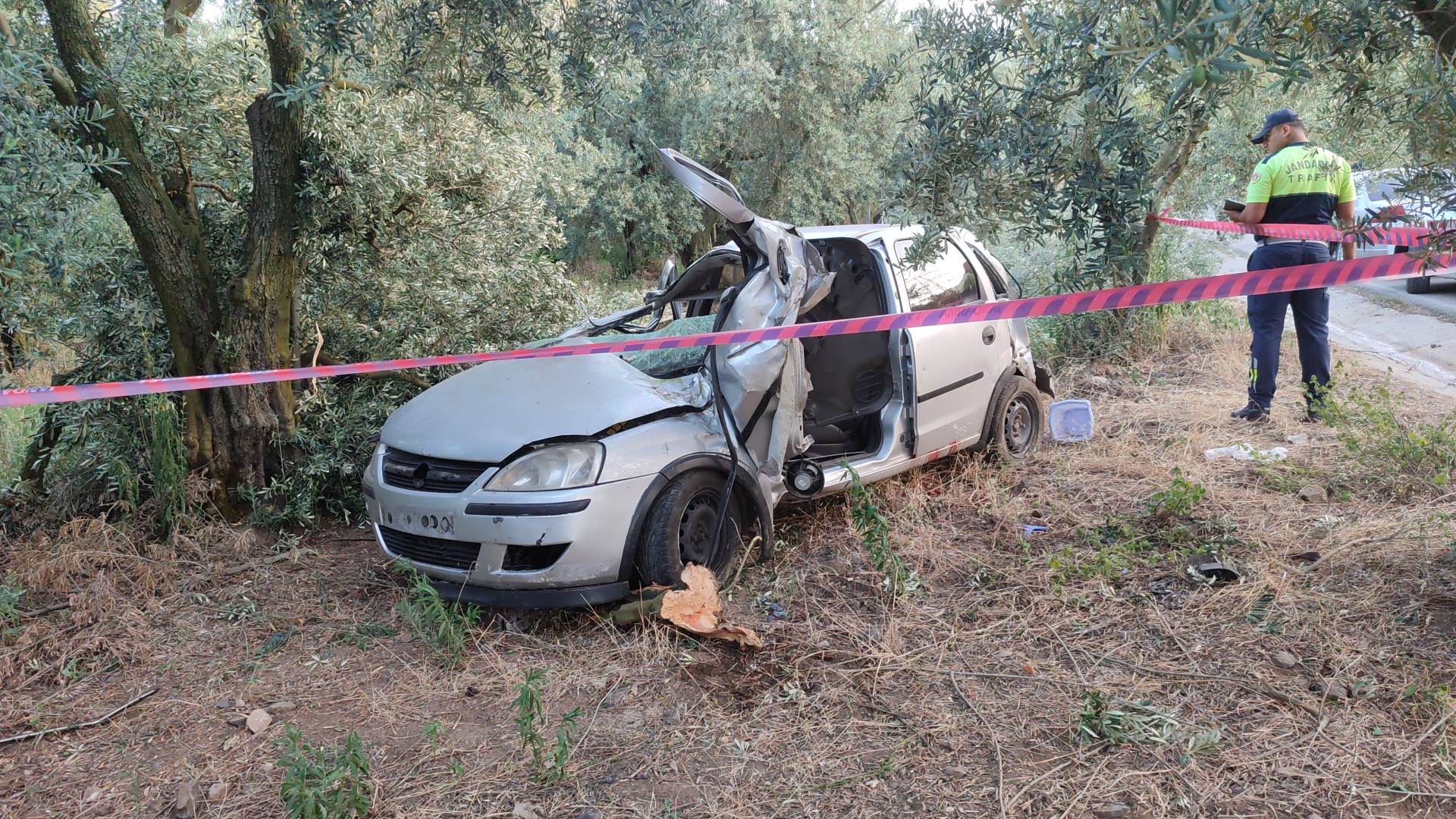 Trafik kazasında 1 ölü, 1 ağır yaralı