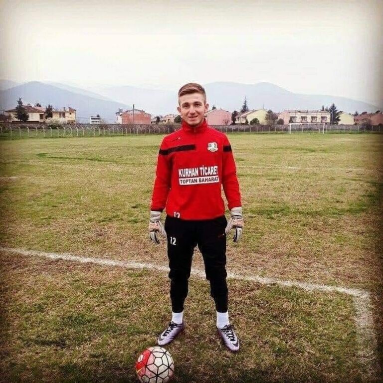 Mehmet Evren için flaş talep