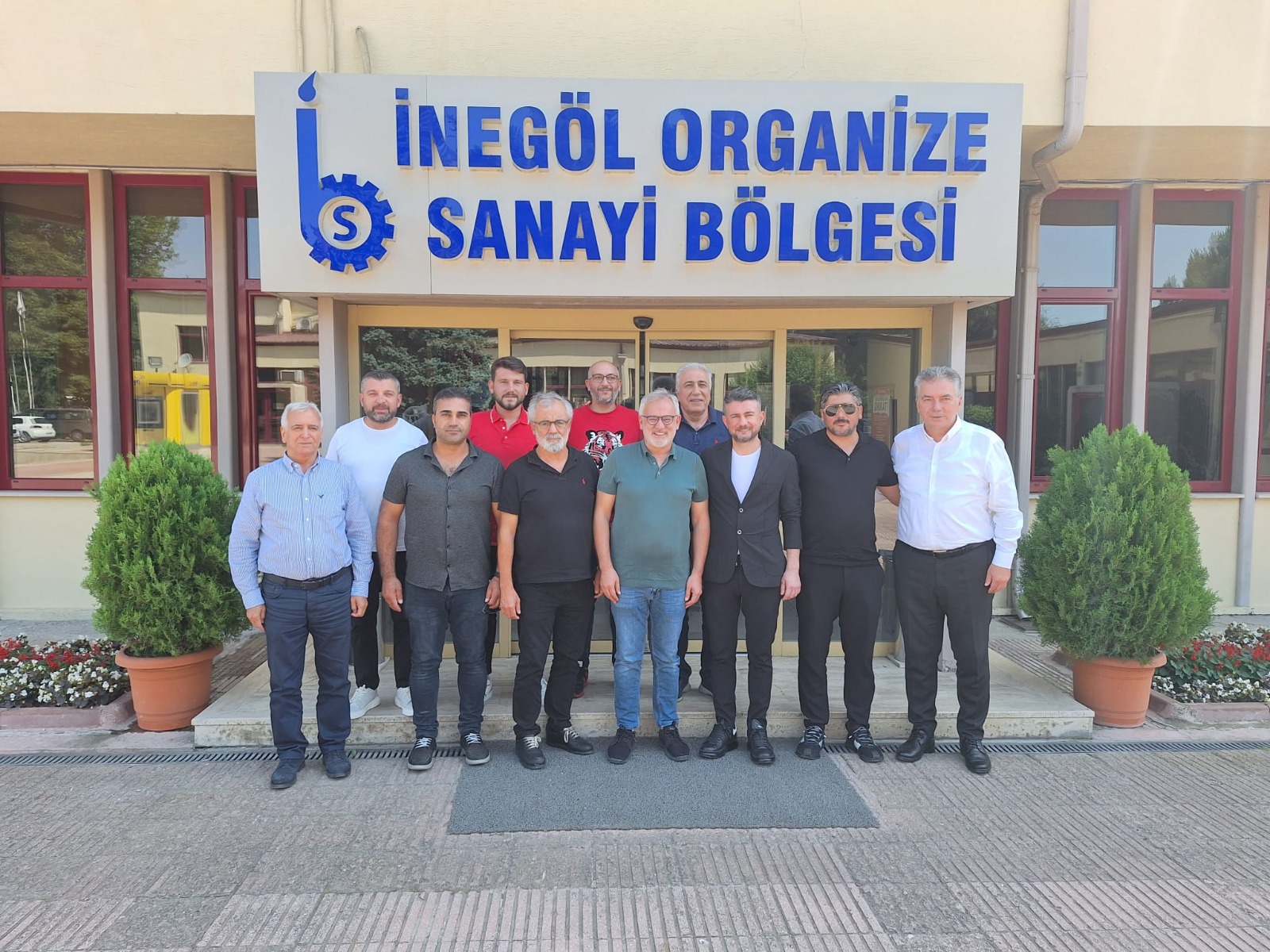 İnegölspor’dan İnegöl OSB Başkanı Şahin’e ziyaret