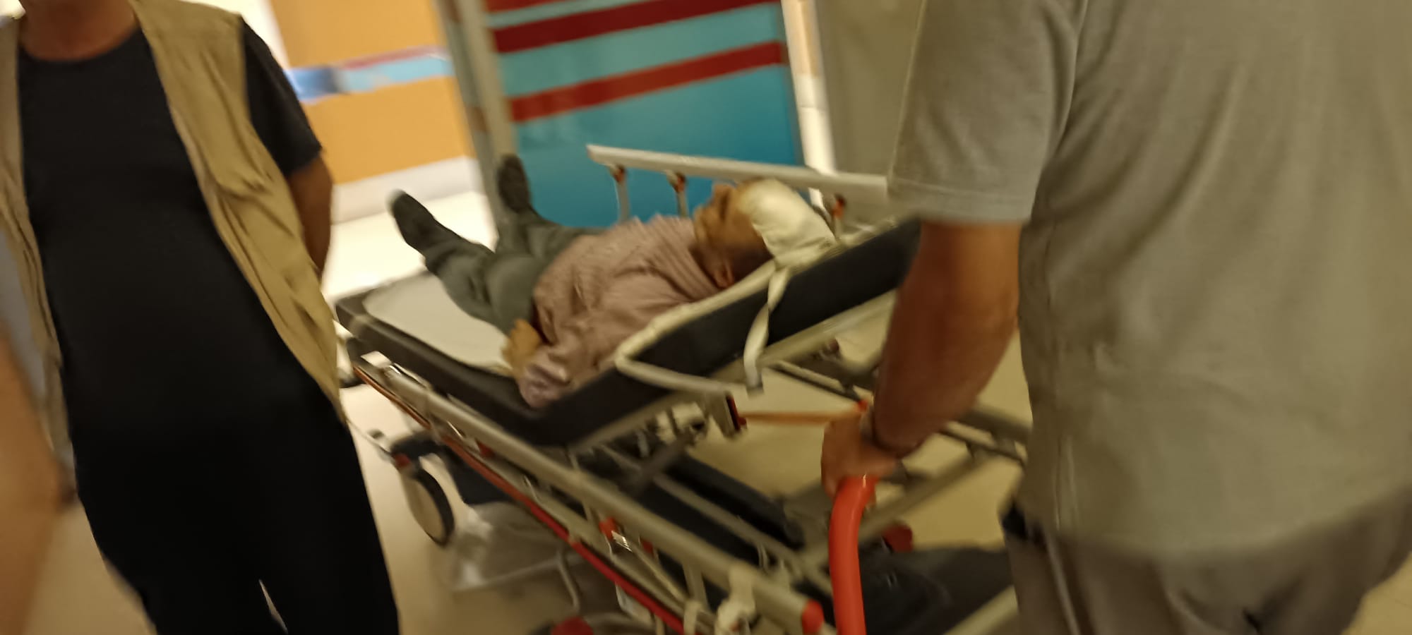 Yaşlı adam kanlar içerisinde kaldı