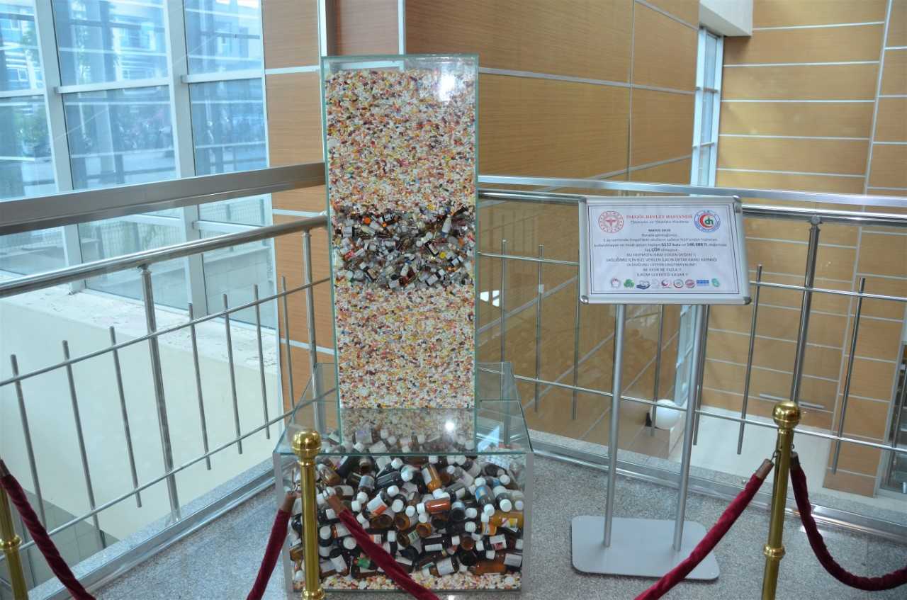 İnegöl Devlet Hastanesinde ilaç israfına dikkat çekildi