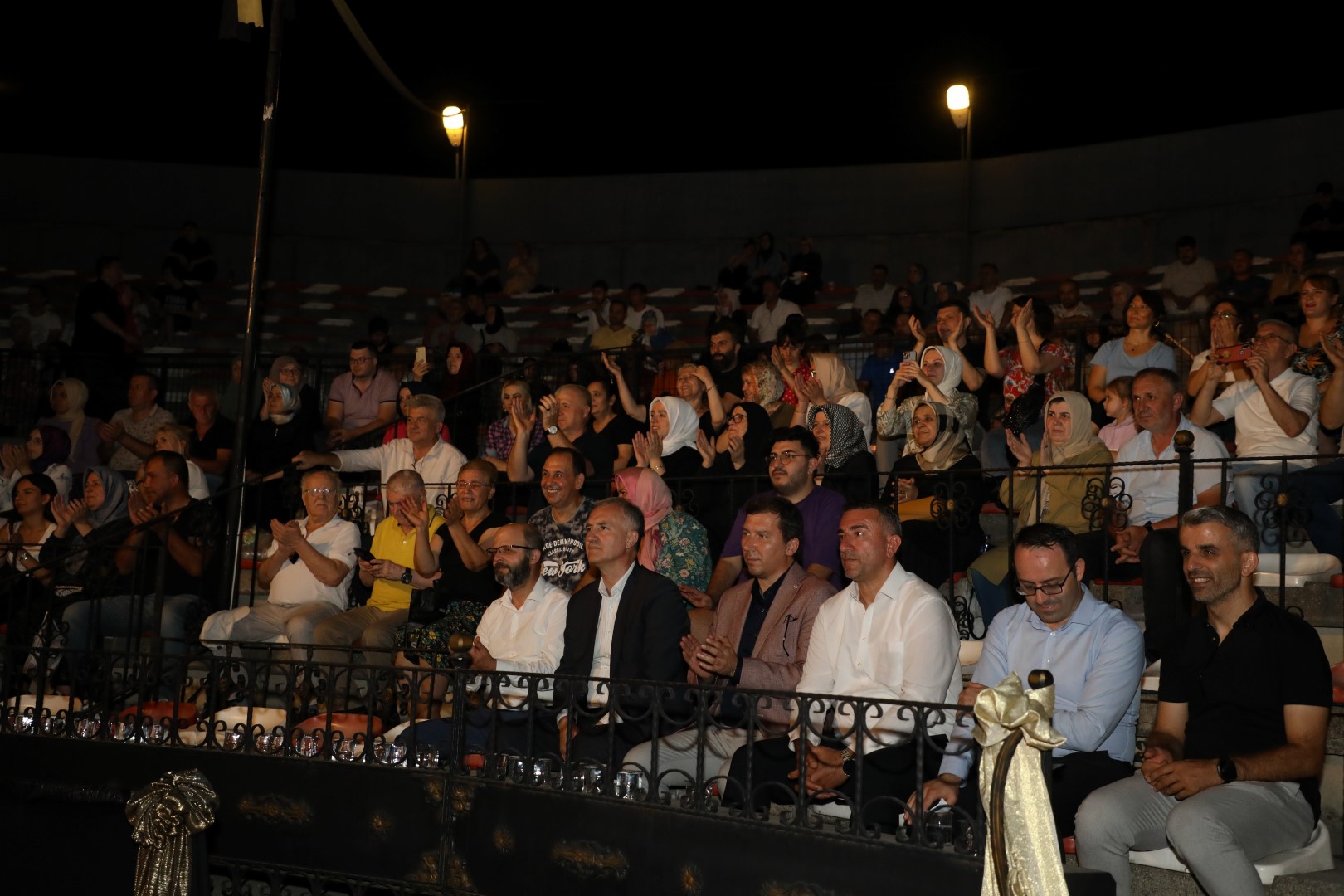 Yıldızların altında muhteşem final