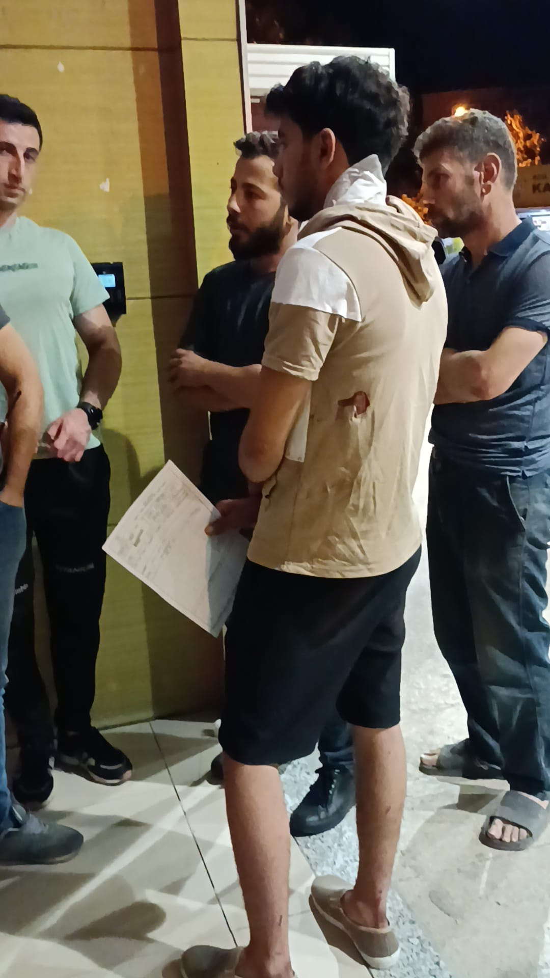 İnegöl’de 19 yaşındaki genci sokak ortasında bıçakladılar