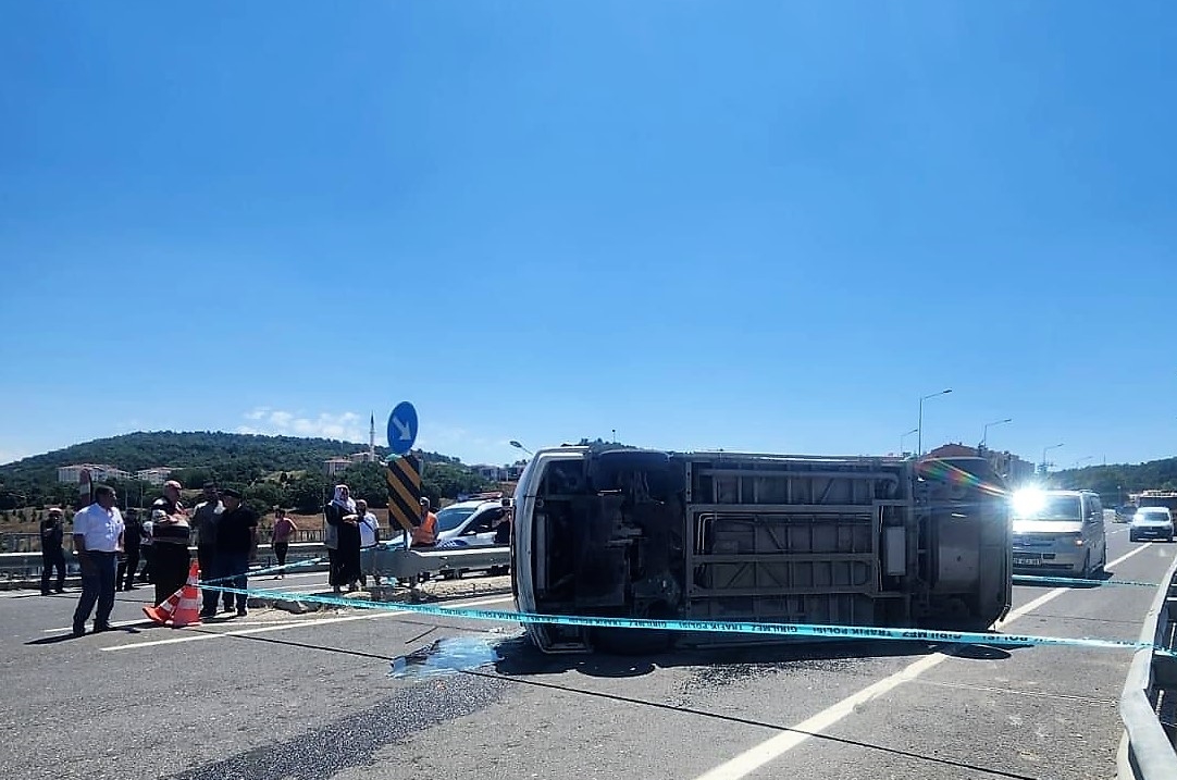 Trafik kazasında 4 kişi yaralandı