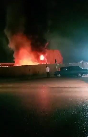 Hurdalık alandaki yangın korkuttu